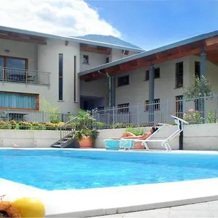 Pool House Vele Cristallo